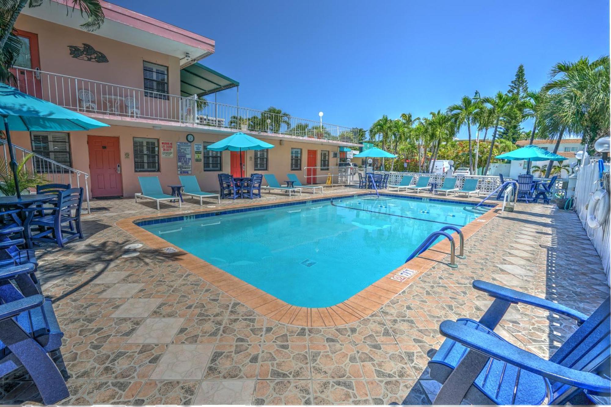 Sea Garden By The Sea Hotel Lauderdale-by-the-Sea Bagian luar foto