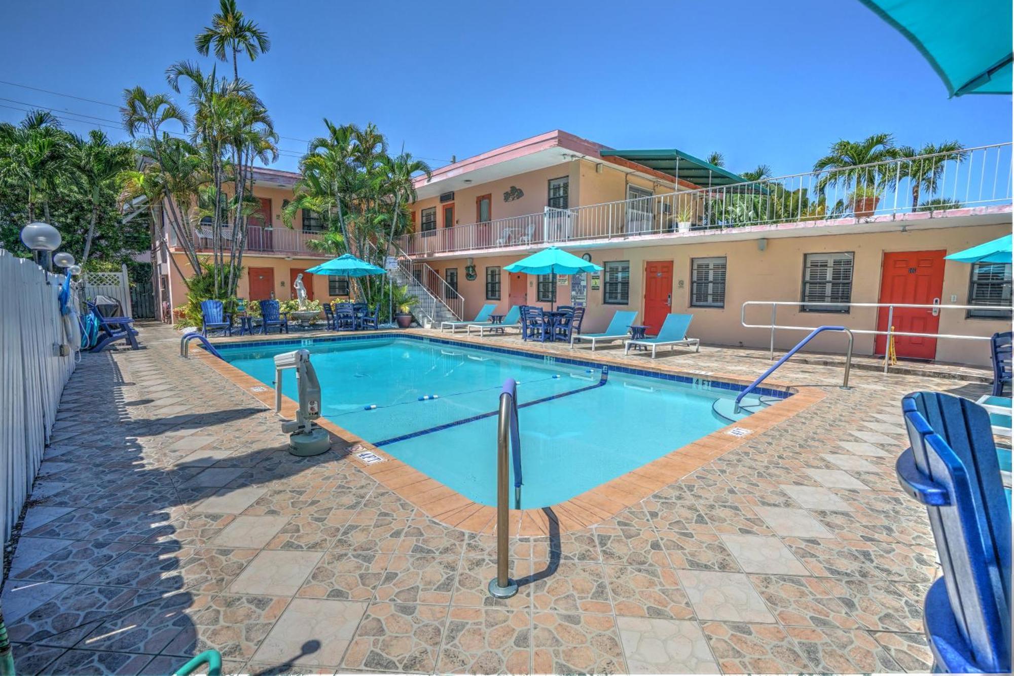 Sea Garden By The Sea Hotel Lauderdale-by-the-Sea Bagian luar foto